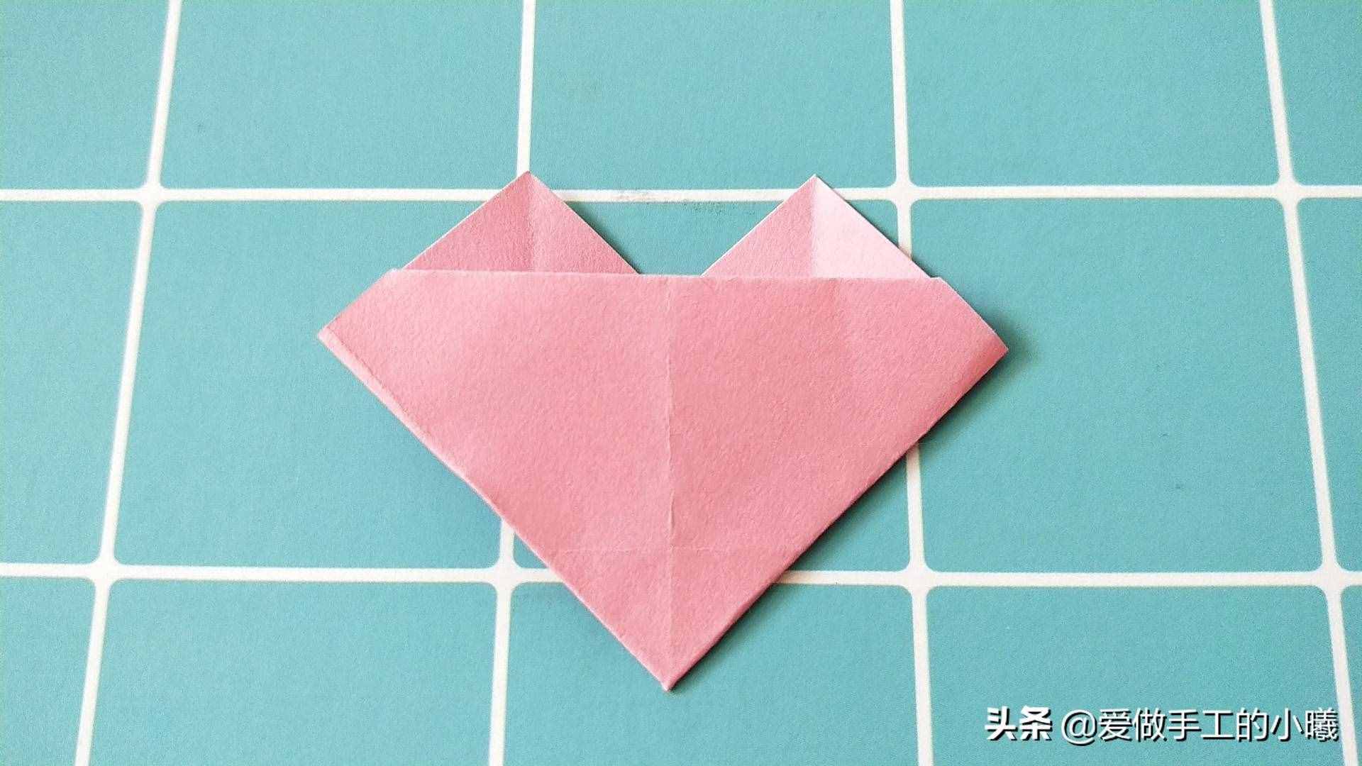 折紙教程：愛(ài)心戒指圖解，簡(jiǎn)單漂亮又別致，快來(lái)看看