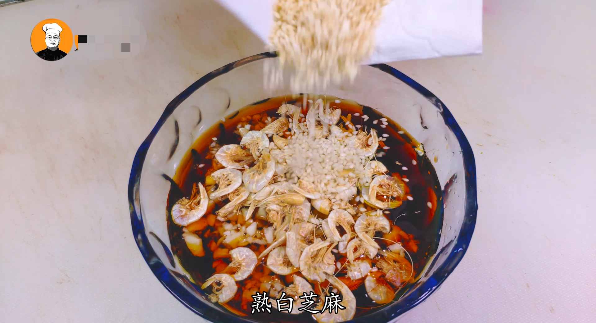 涼粉怎么做最好吃？涼拌料汁是關(guān)鍵，酸辣開胃，下飯必備