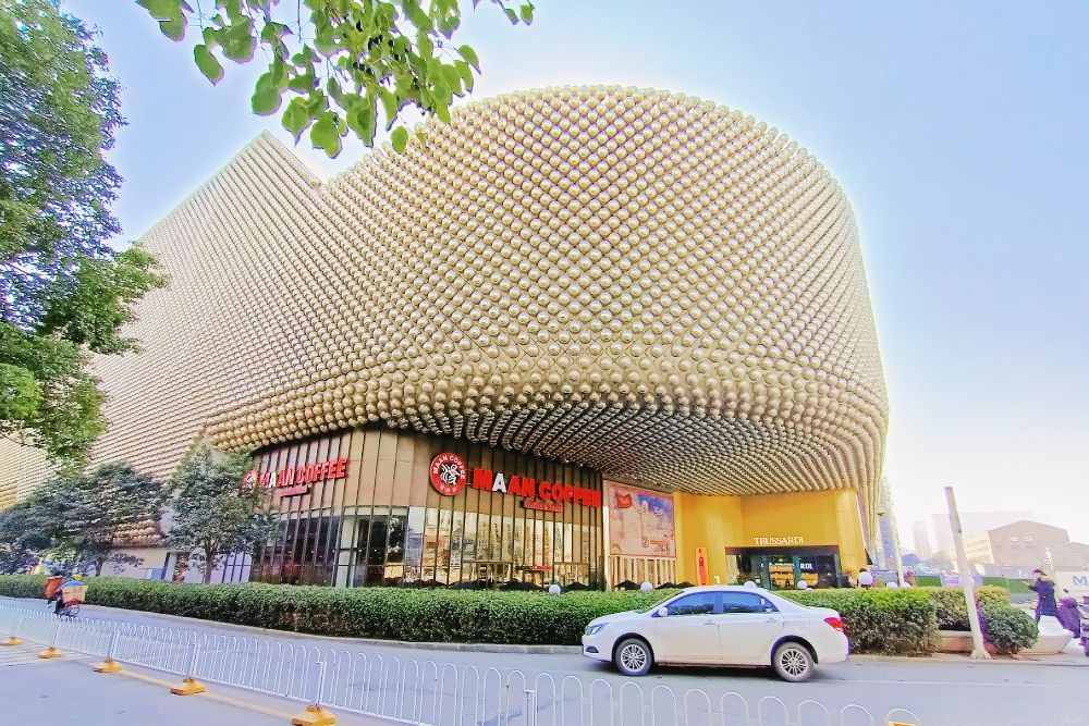 坐八號地鐵去楚河漢街太爽了！