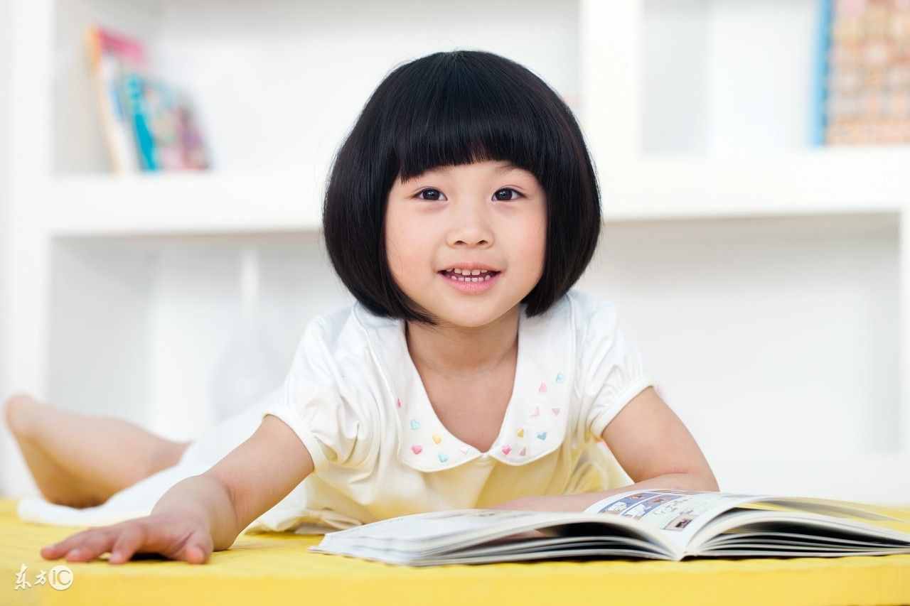 初中英語介詞over常見的的兩大詞類、十個用法，你能說出幾個？