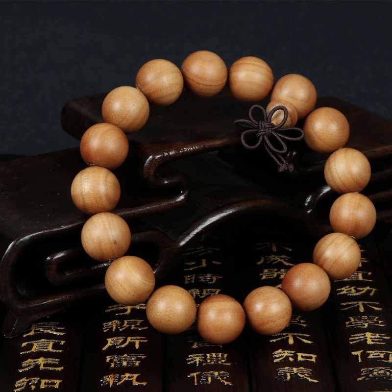 漲知識(shí)：帶你去看看幾種常見(jiàn)材質(zhì)佛珠的功效！