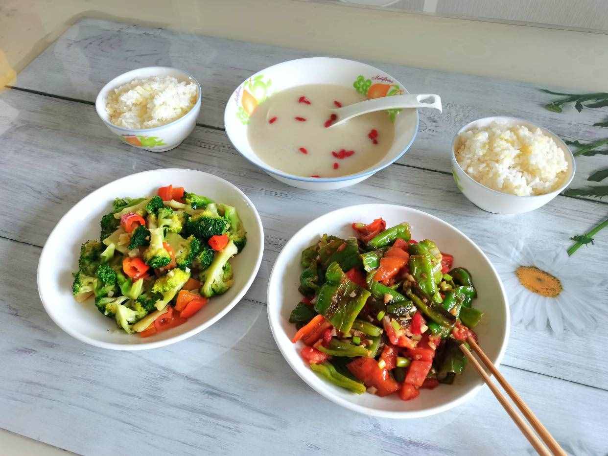 天熱，還在為每天晚餐吃什么發(fā)愁，曬我家5天晚餐，家常可口舒服