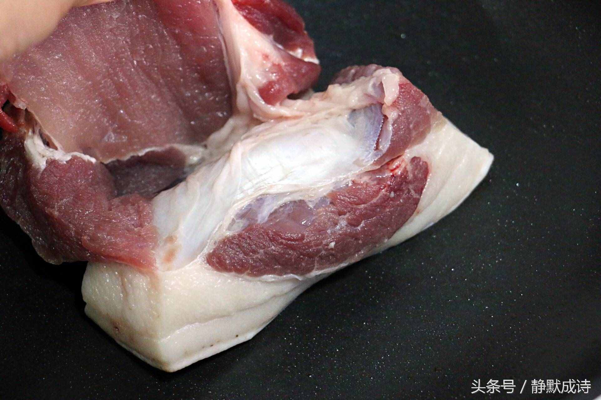 肉夾饃這樣做，肉香嫩多汁肥而不膩 、白饃松脆有嚼勁，實(shí)在太香