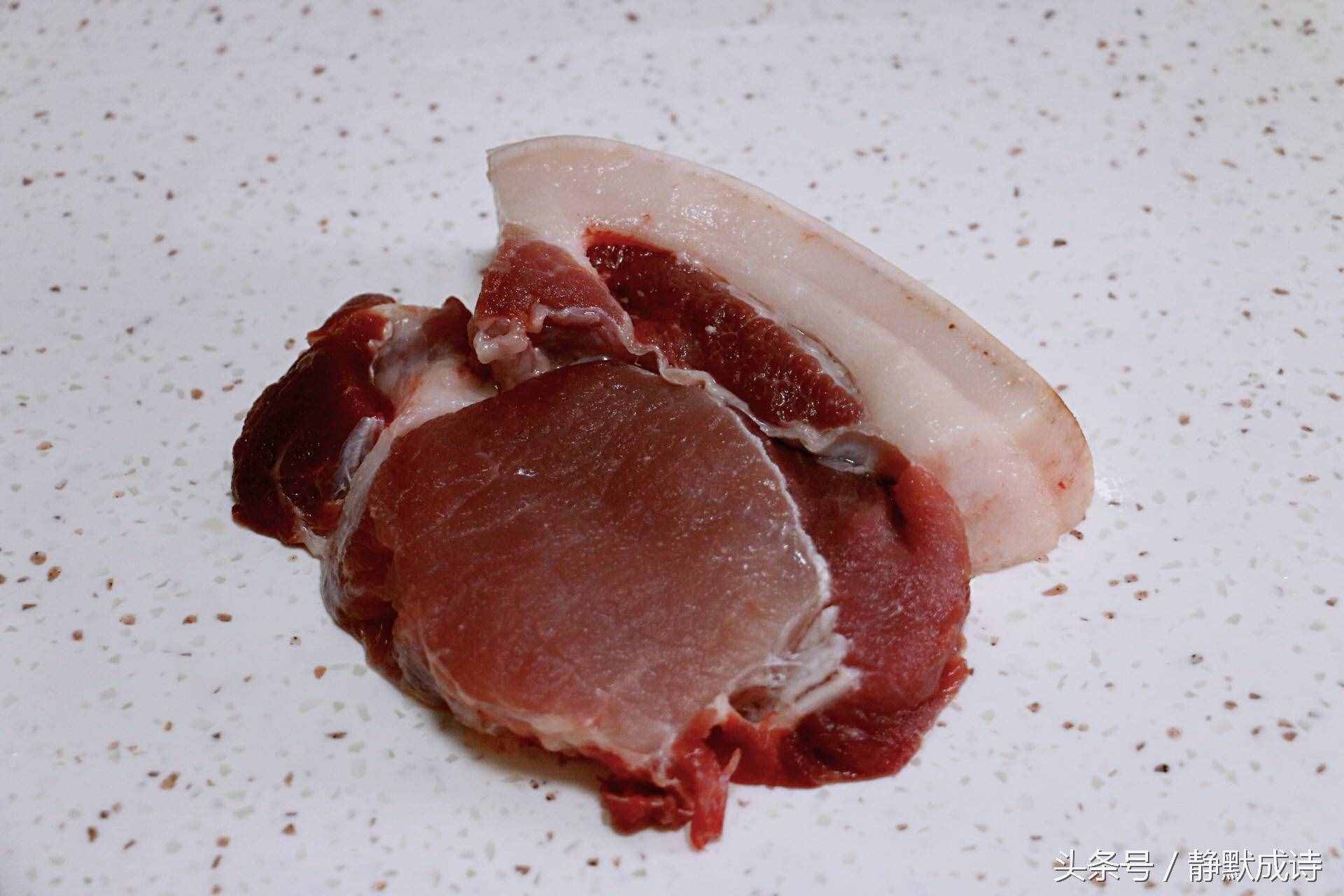 肉夾饃這樣做，肉香嫩多汁肥而不膩 、白饃松脆有嚼勁，實(shí)在太香