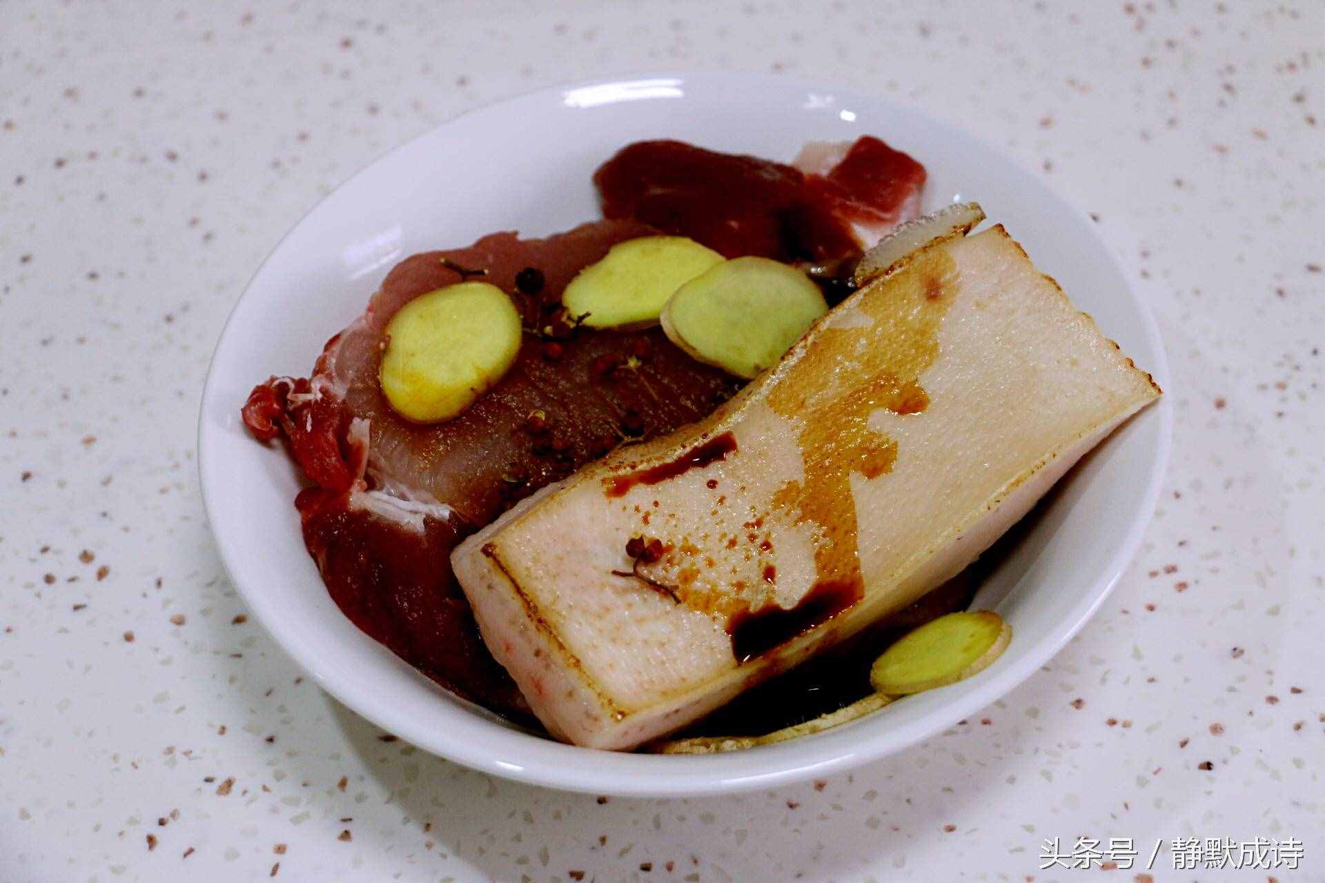 肉夾饃這樣做，肉香嫩多汁肥而不膩 、白饃松脆有嚼勁，實(shí)在太香