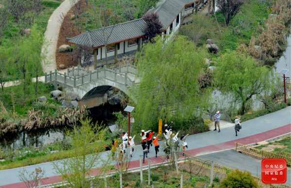清明，一起踏青去
