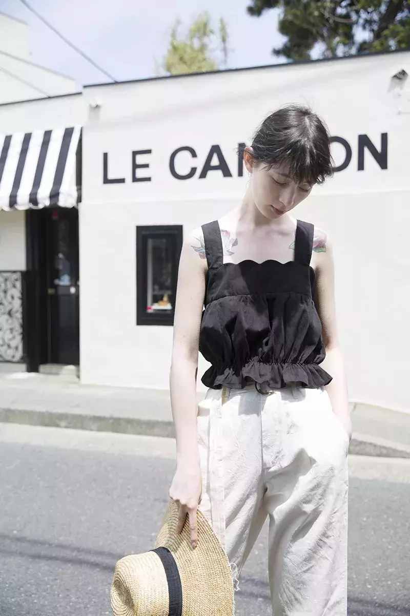 夏日寫真服飾大解析！這 11 件拍照必備單品你都有了嗎？