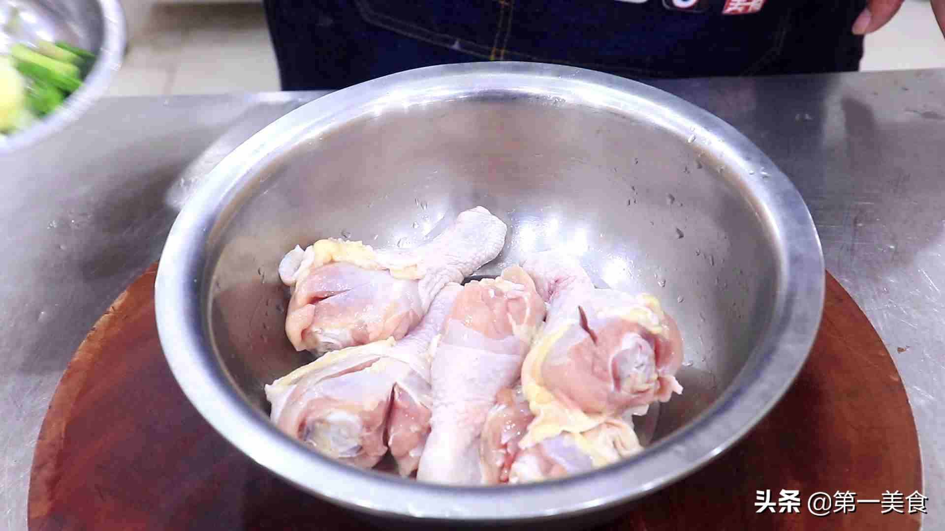 廚師長教你在家做炸雞腿，外酥里嫩，比快餐店賣的更香更入味
