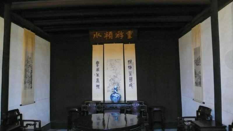 蘇東坡嘲笑佛印，出上聯(lián)：狗啃河上骨，佛印對(duì)出的下聯(lián)叫蘇軾吃癟