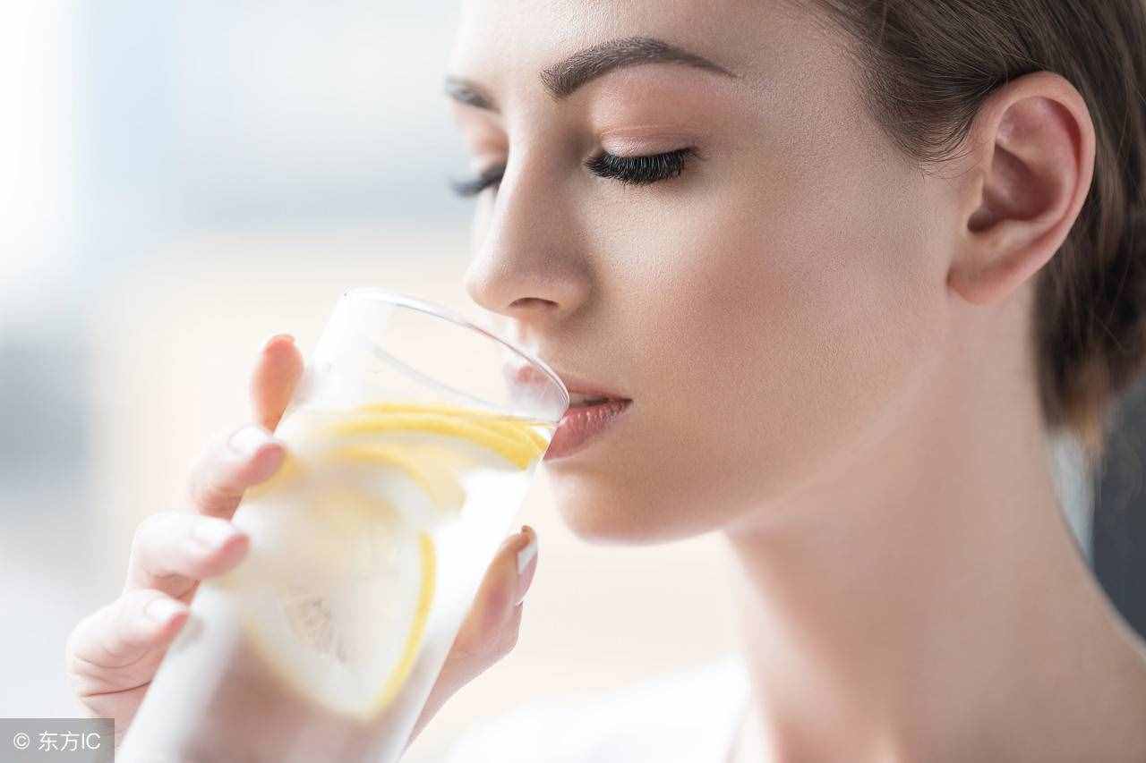 臉部脫皮應(yīng)該如何處理？推薦這5個方法，值得一試