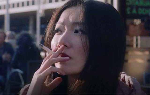 下海：“墜落”成巴黎站街女的中國女人，是一段難以啟齒的“痛”