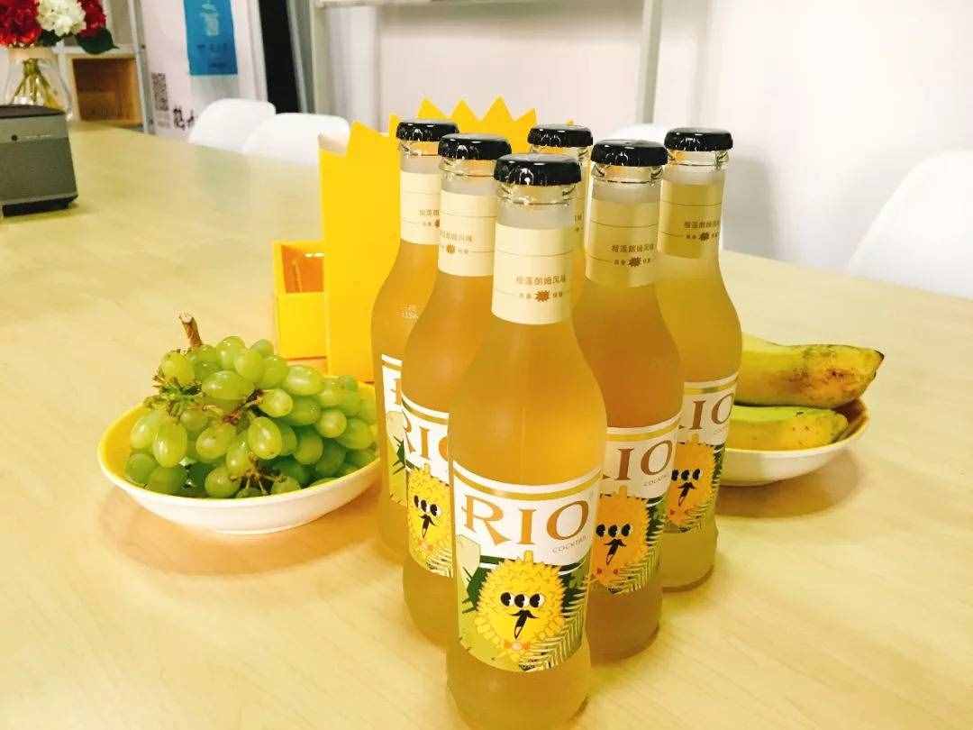 餐廳服務(wù)員必備的88句祝酒詞，讓顧客感覺賓至如歸