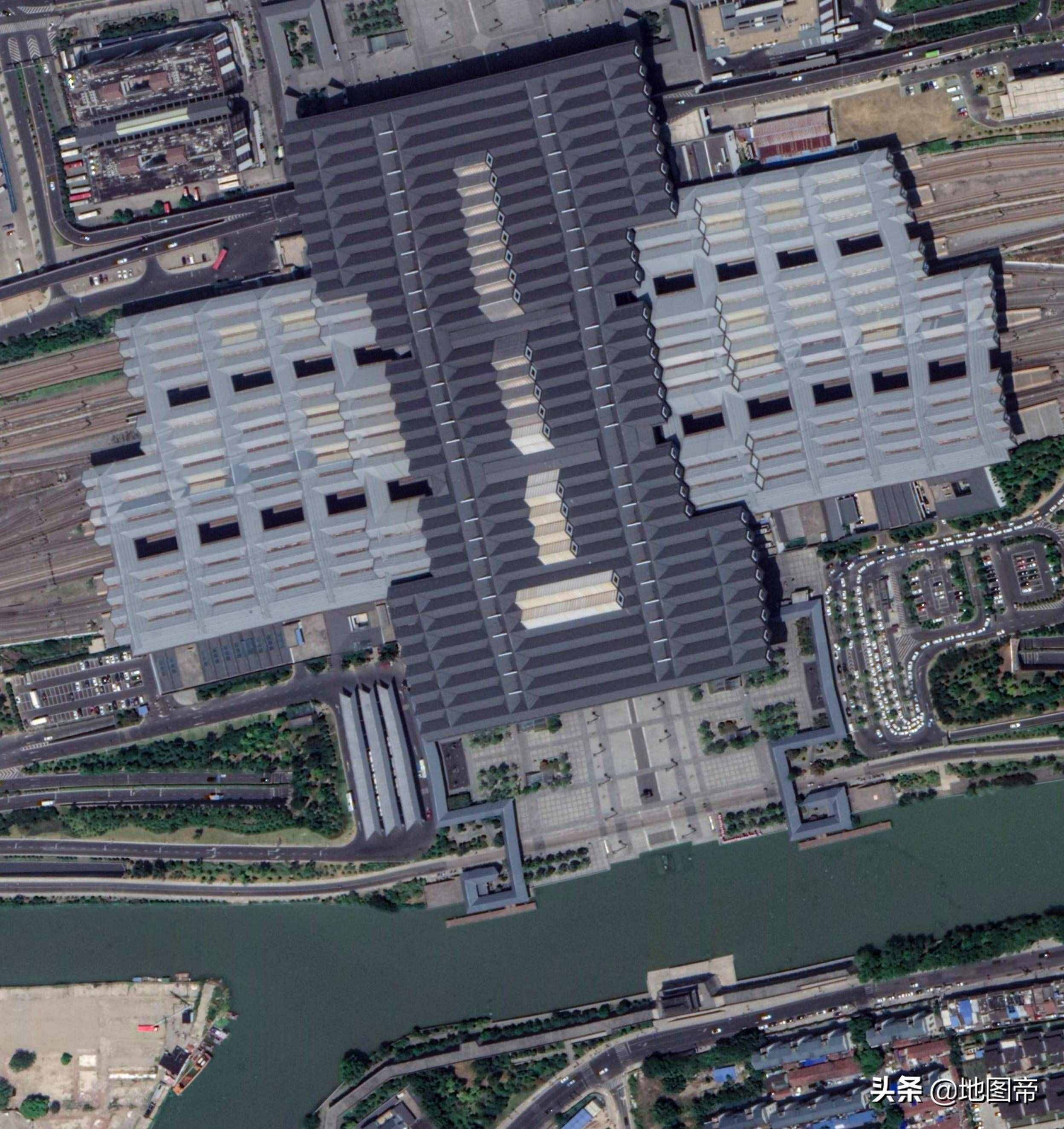航拍蘇州火車站，建筑風(fēng)格全國都不多見