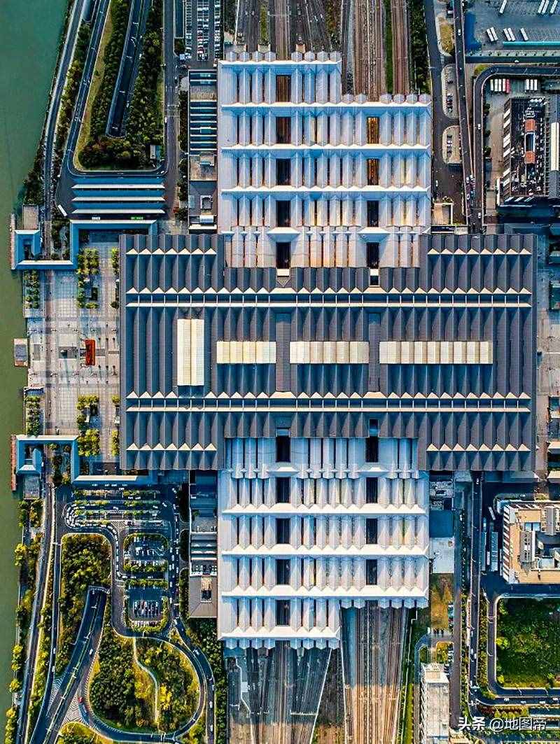 航拍蘇州火車站，建筑風(fēng)格全國都不多見