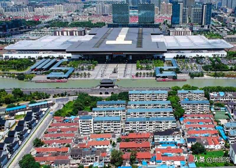 航拍蘇州火車站，建筑風(fēng)格全國都不多見