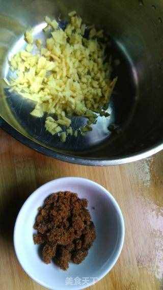 生姜紅糖水的做法步驟:2