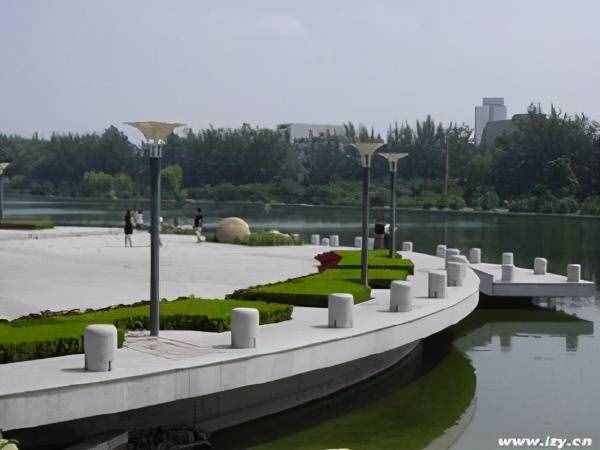 濰坊標(biāo)志性建筑！兩大散步休閑好去處！坐17路公交車就能到
