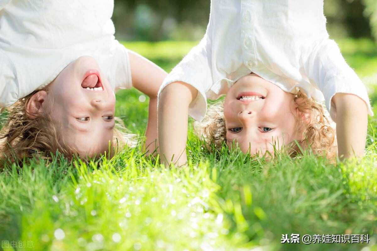 大班幼兒年齡特點表現(xiàn)在哪些方面？智力和動作兩個方面都很明顯