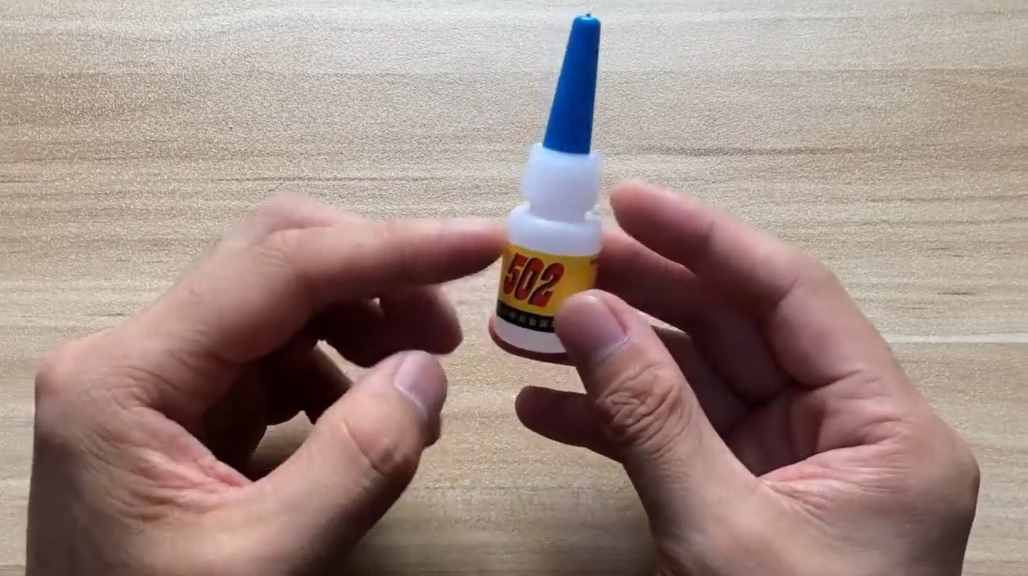 502膠水為何叫502？背后還有這樣一段不為人知的故事