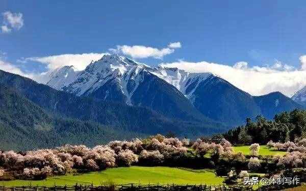 個(gè)人簡(jiǎn)歷自我評(píng)價(jià)100字（十篇）