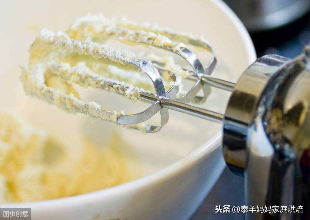 打蛋器在烘焙中必不可少，為了避免新手走彎路，這里詳細(xì)做了說(shuō)明