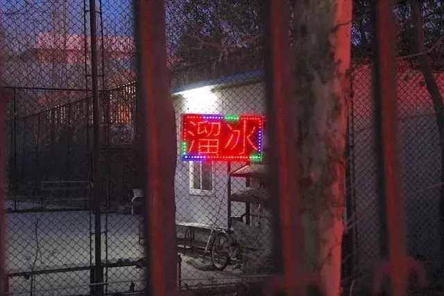 鄭州北大學(xué)城英才街，多少人魂?duì)繅衾@的地方！