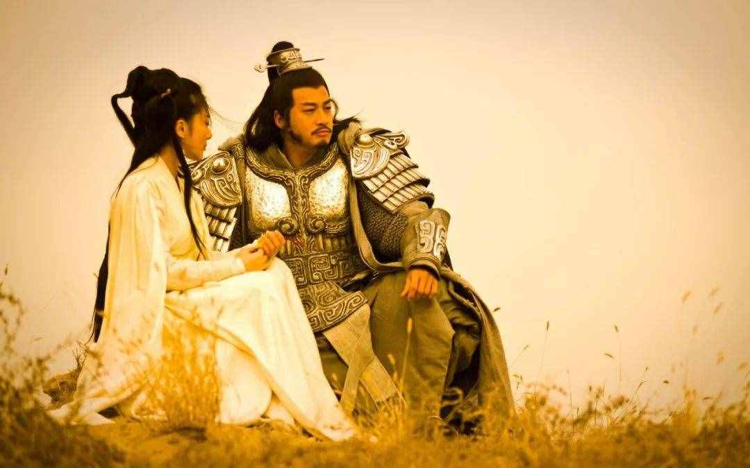 史上最經(jīng)典的10首情詩，一首一個名句，比“我愛你”強一百倍