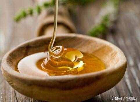 加班狗看過來：“荷花粉”除了排毒養(yǎng)顏，還能治腸胃??！