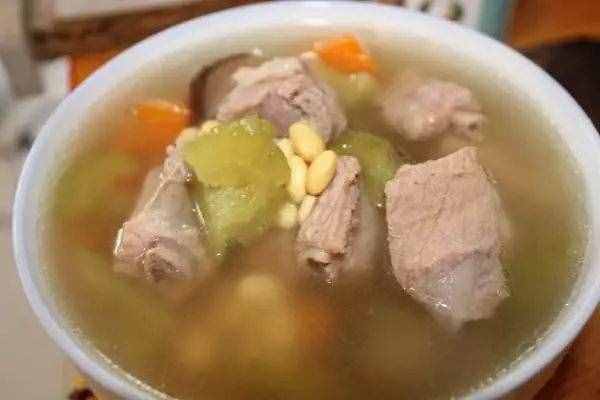 抗高溫降暑靚湯大全，清熱解毒！快D叫阿媽煲