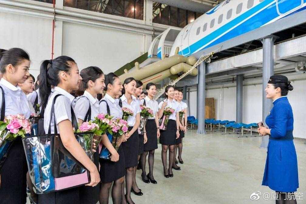 廈門航空迎來首批臺(tái)灣籍空姐 顏值高學(xué)歷高