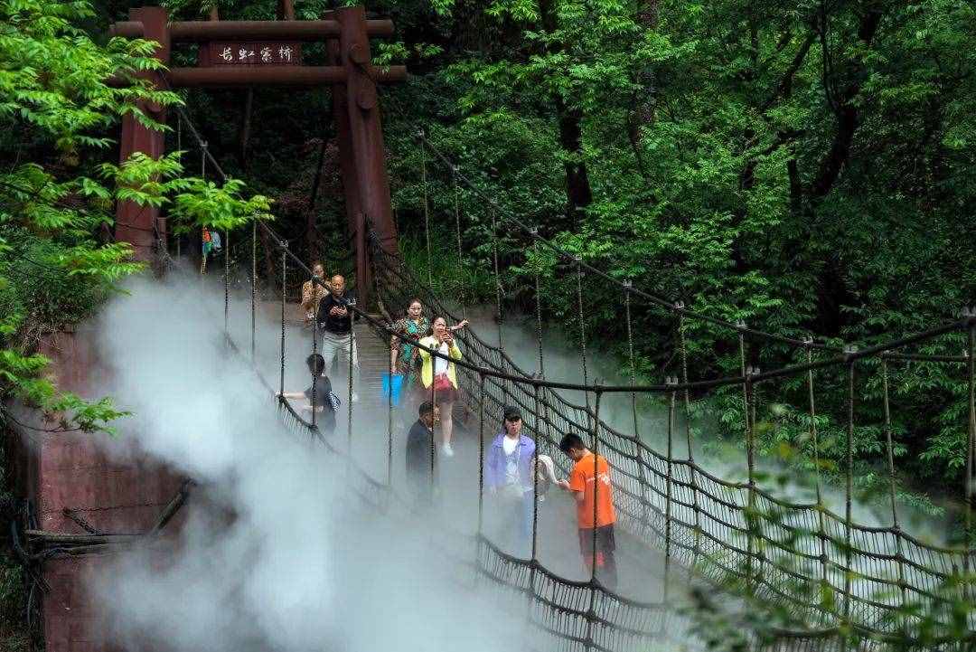 叮叮叮！暑假最后一個周末去哪里，天臺山打卡走起！