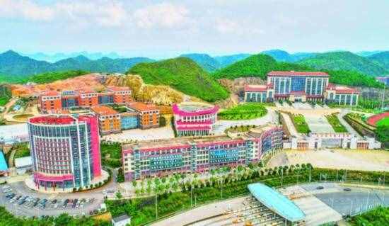 正在崛起的花溪大學城