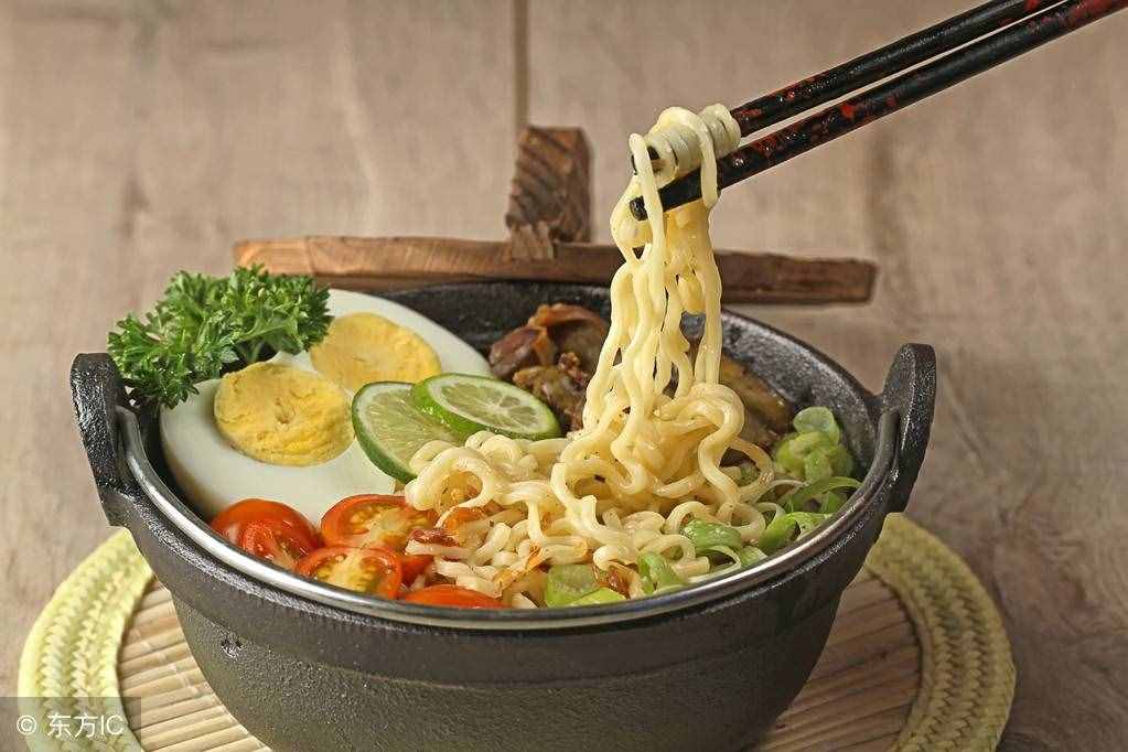 上吐下瀉吃什么好？上吐下瀉的飲食禁忌有哪些？