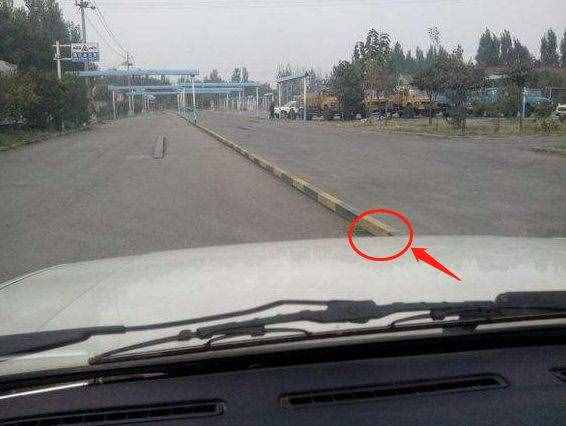 靠邊停車還不會？一分鐘教你3個方法！